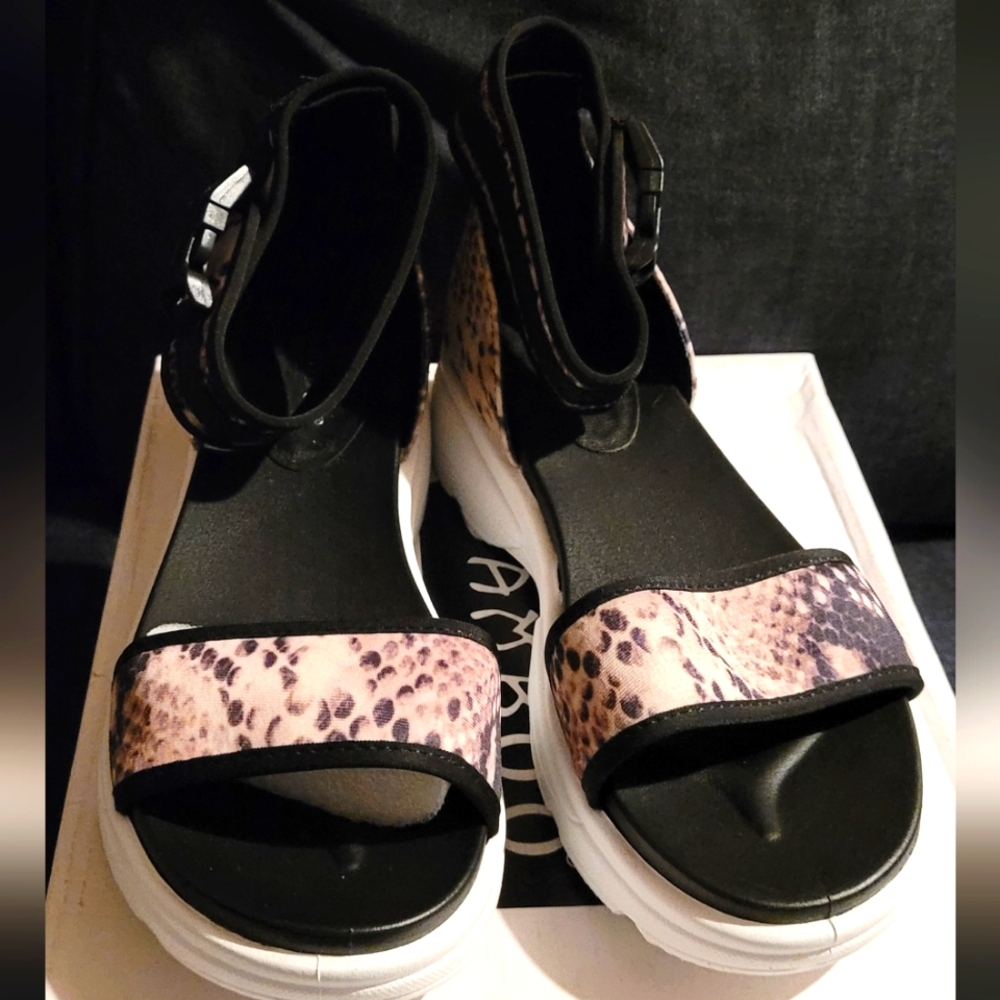 Bamboo Snake Style Strappy Sandal Size 8.5...New